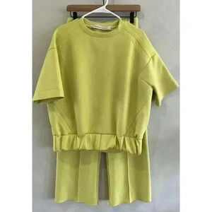 Short Sleeve Lime Top